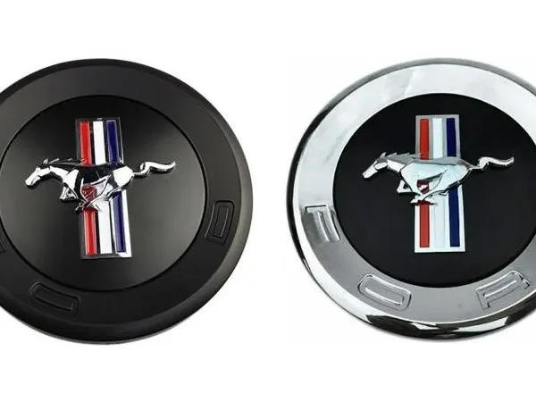 Ford Mustang GT baklucka emblem 15cm