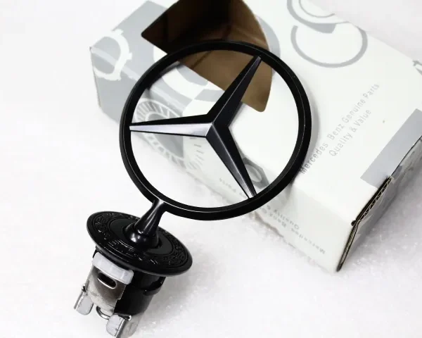 Mercedes Stjärna Motorhuv Blanksvart