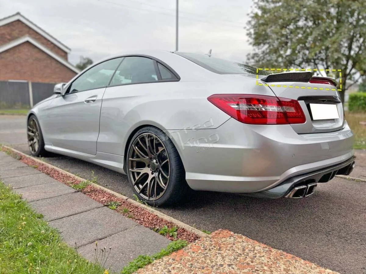 Spoiler Vinge Mercedes-Benz W207 E Coupe