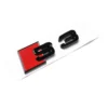 Svart Audi S3 emblem modellbeteckning